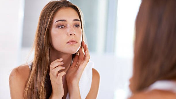 Glycerin Skincare: Benefits, Side Effects and More