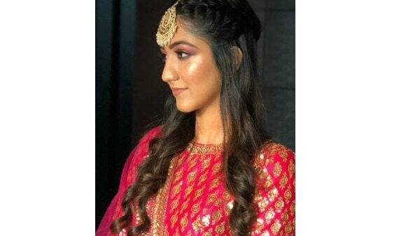 Best Hairstyles for Lehengas: The Top Six