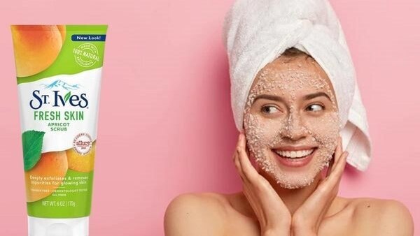 how to get clear skin woman lakme sunscreen