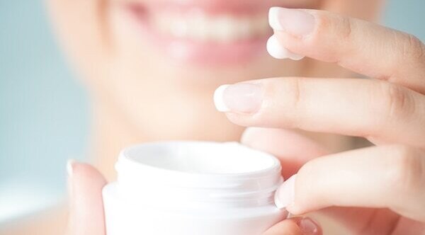 Use a makeup sponge for an airbrushed finish