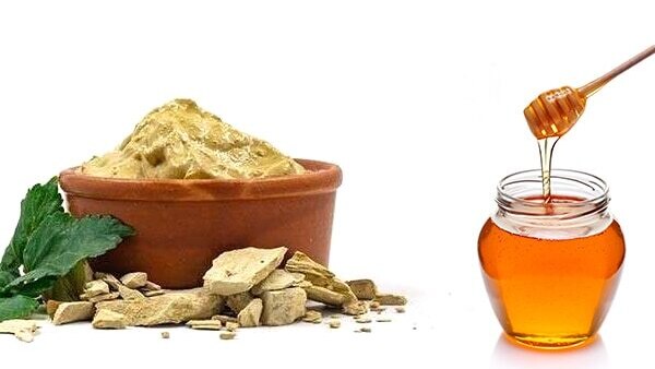 Multani mitti + egg whites + yogurt for even toned skin