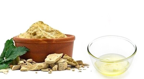 Multani mitti + egg whites + yogurt for even toned skin