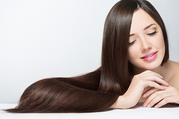 Yogurt and honey for shiny hair