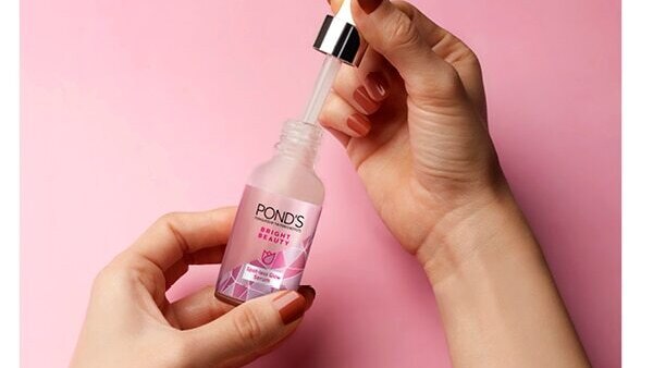 Pond’s Spotless Glow Serum