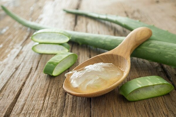 Ginger and olive oil hair mist
