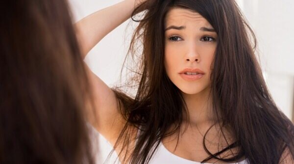 Here's Everything You Need To Know About Hair Fall In Teenagers