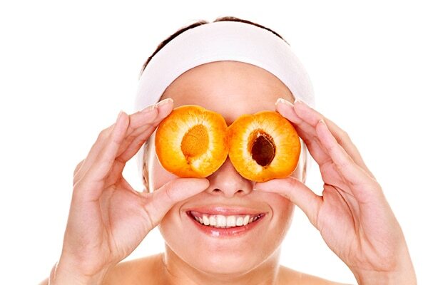 Fights pigmentation