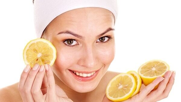 Sandalwood and sandalwood oil