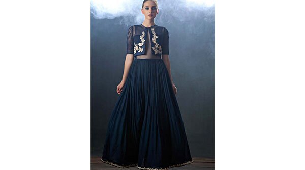 Designer Ridhi Mehra Tells You What To Wear This Party Season