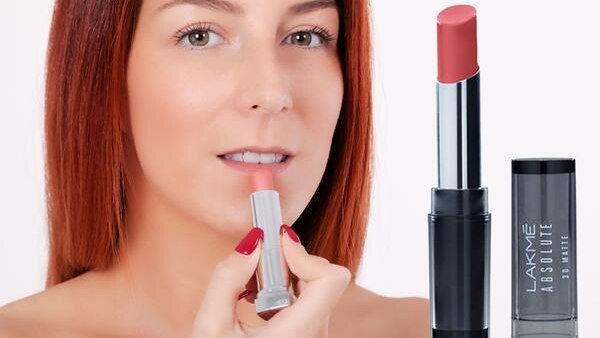 Common Lip Shapes and Makeup Tips for Each Shape: Full Guide