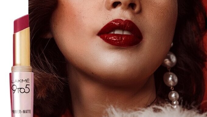 10. Mascara