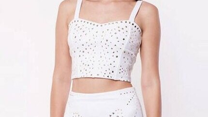 WHITE CROP TOPS