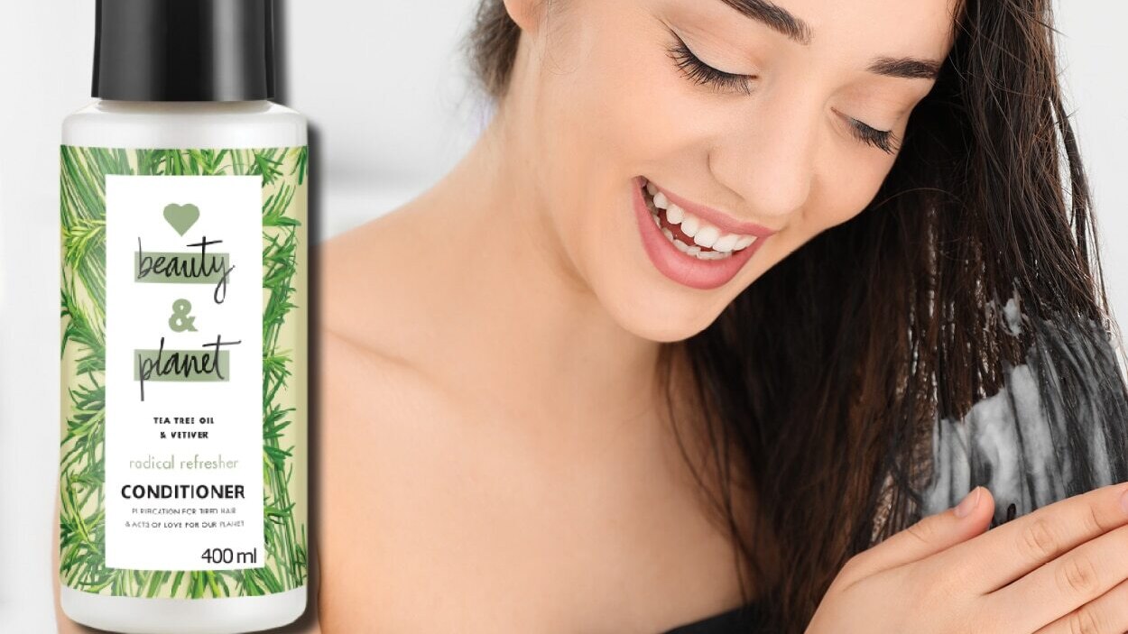 Oily Hair Causes & How to Control It