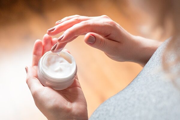 FAQs about ponds white beauty cream