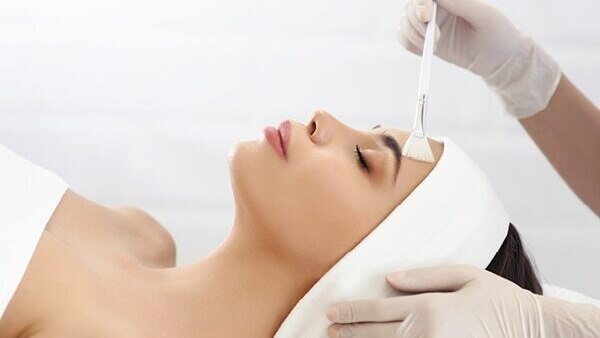 FAQs about facial scars