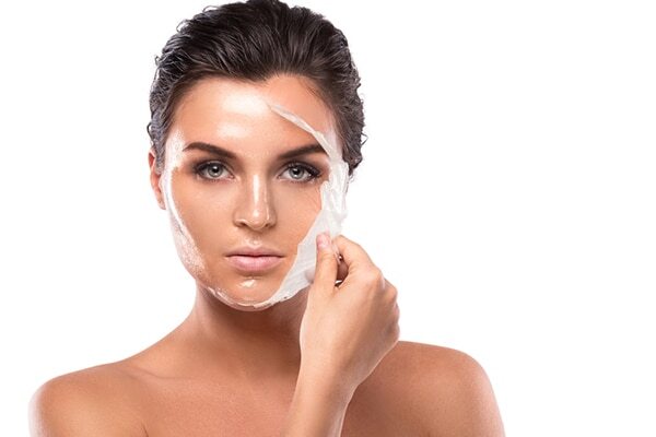 Mistake 05: Waxing or threading just before masking