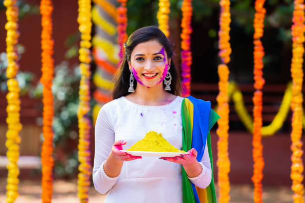 Rock Your Holi Look With These Trendsetting Hairstyles