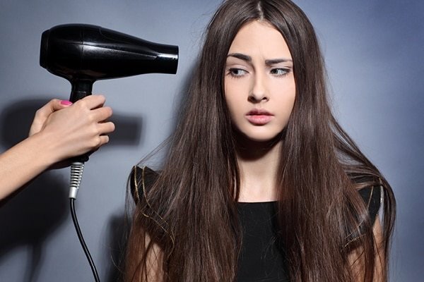 best shampoo for dry and frizzy hair in india woman blonde hair cut