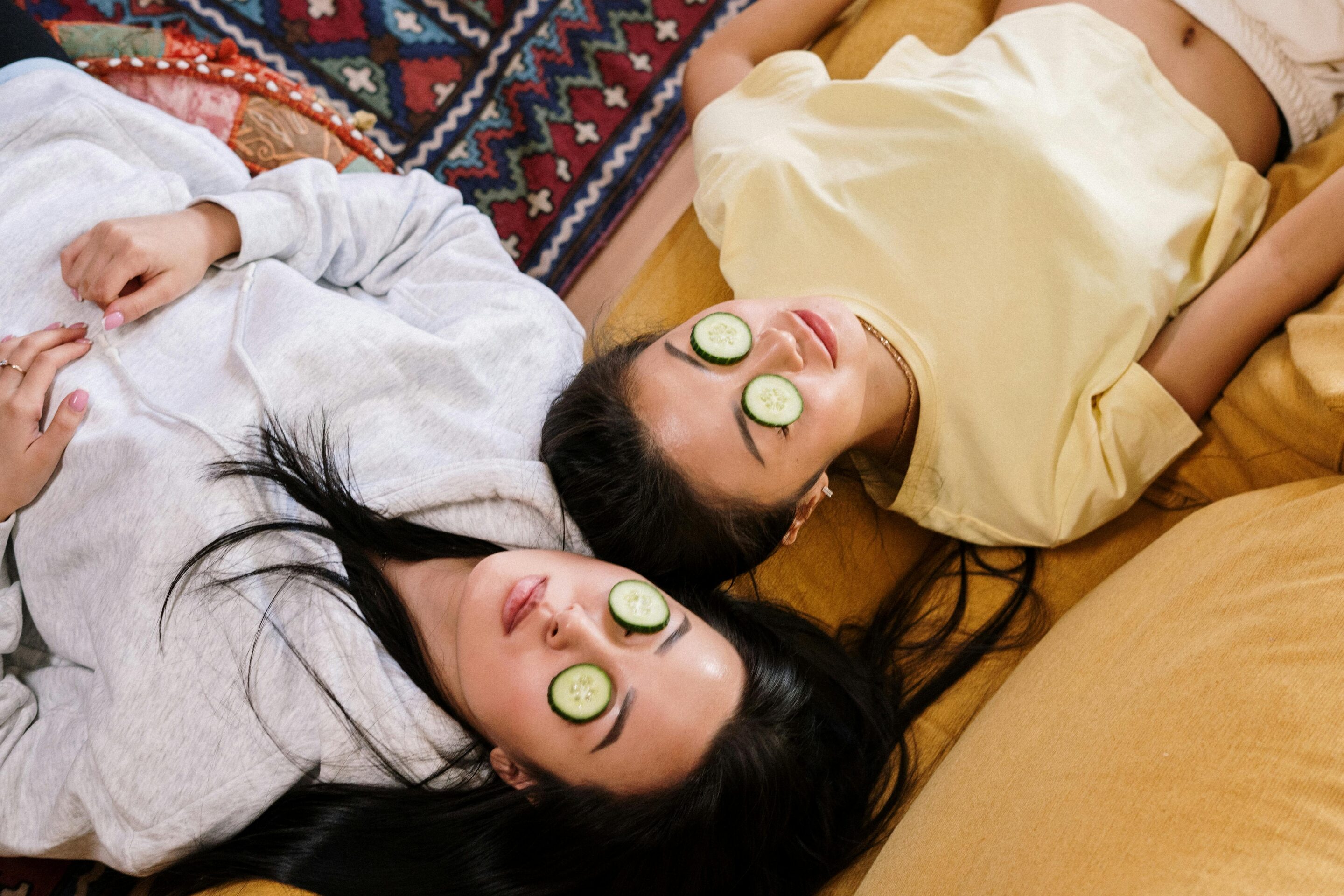 Achieve Radiant Skin With Spa-Worthy Facial Steps At Home