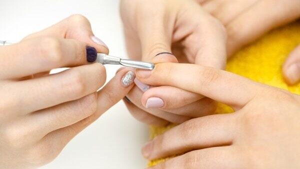 Choose your nail shape wisely