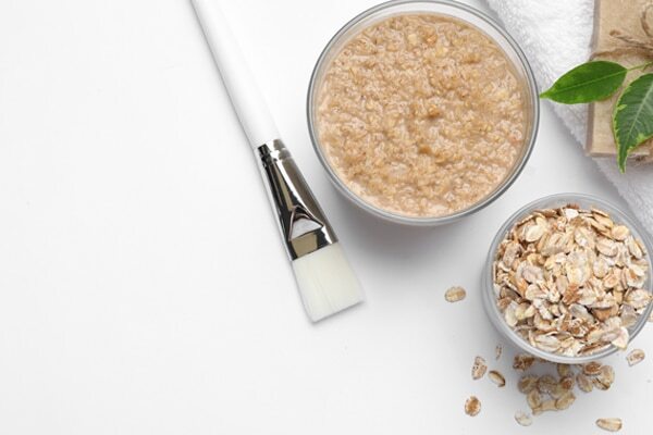 3. Take an oatmeal bath