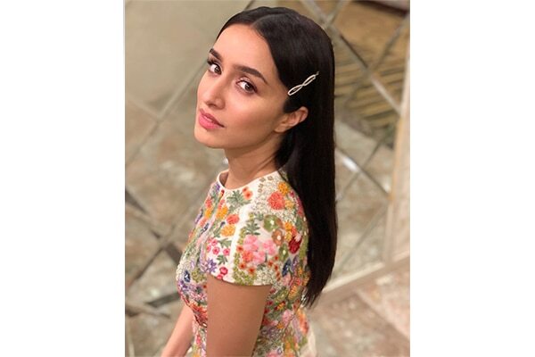 FAQ on hairstyles for oily hair