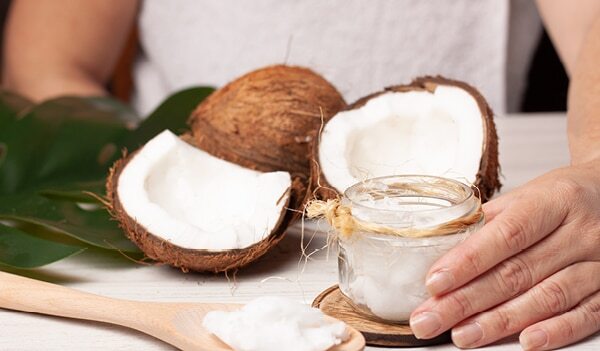 Here’s How You Can Use Coconut Oil For Acne On Your Skin