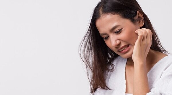 Eczema on the face: How to take care of the skin?