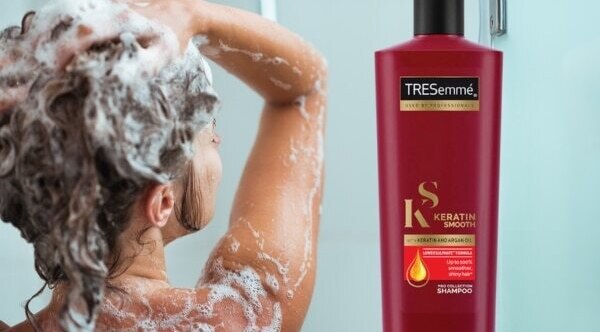 smooth-and-youthful-locks