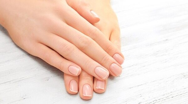 3 Super Simple Ways To Get Shiny, Healthy Nails
