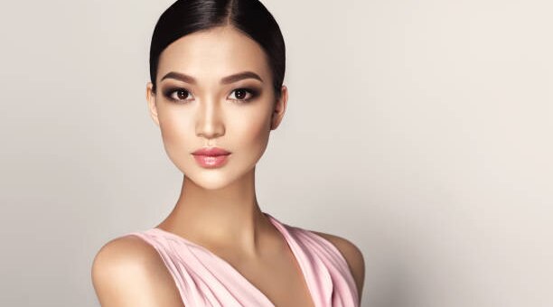 The Ultimate Guide To This Season's Hottest Eye Makeup Trends