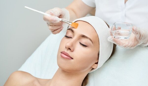 Chemical Peels For Acne: Everything You Need To Know According To A Dermatologist