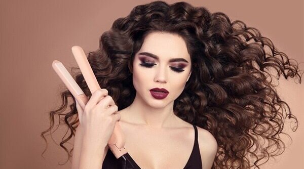 4 Ways To Style Your Hair With A Straightener