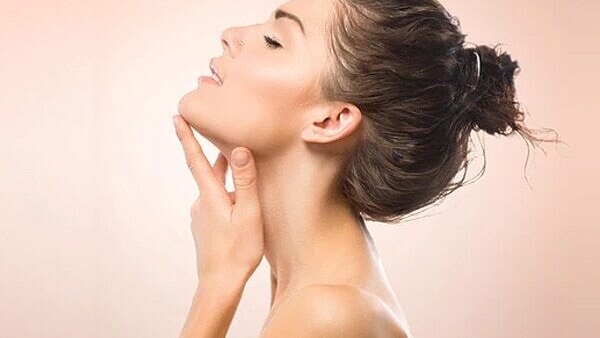 #4 Heals Dry Skin Problems