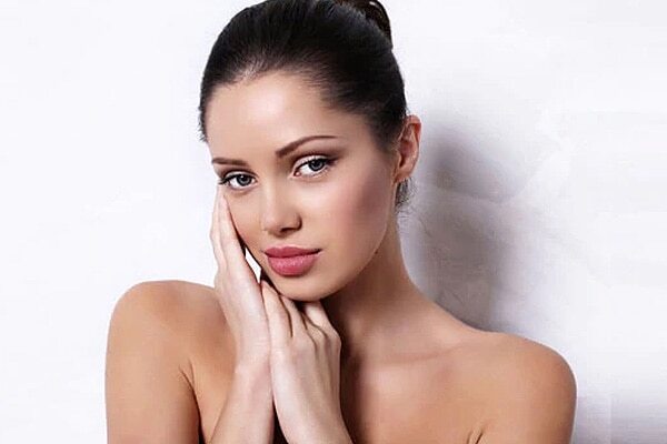 #4 Heals Dry Skin Problems
