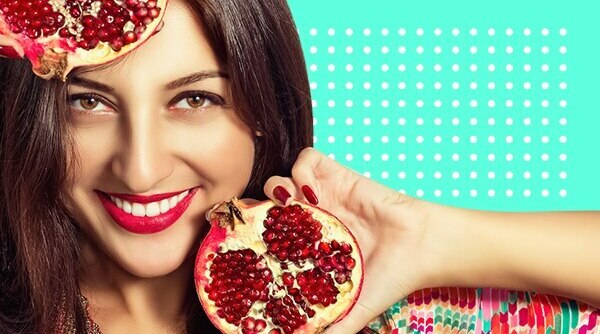 5 Amazing Skin Benefits Of Pomegranate Peel