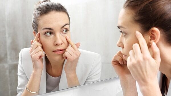 Benefit #05: Helps shrink pores