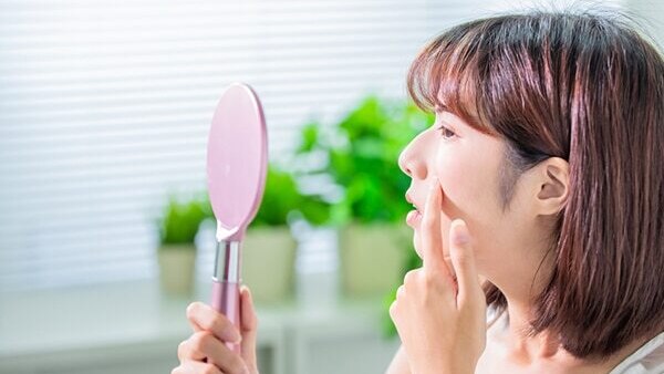 Benefit #05: Helps shrink pores