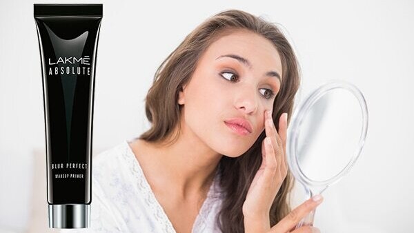 05.	Setting powder/setting spray