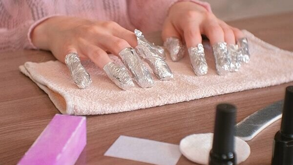 Keep gel nails away from hot water