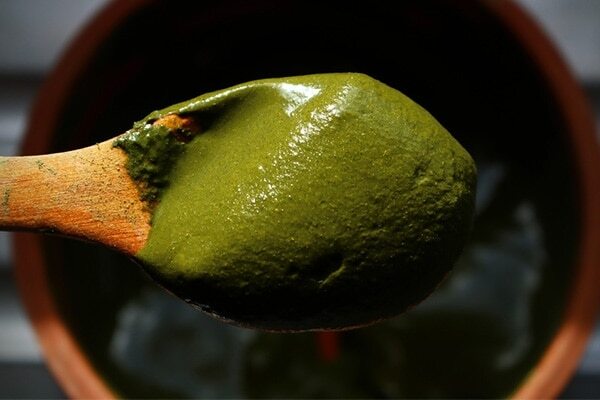 Mustard Oil & Henna