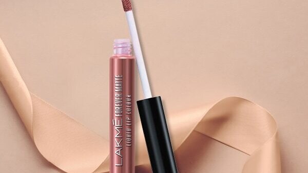 05. Lakme Absolute Matte Ultimate Lip Color with Argan Oil - Brunch Nude