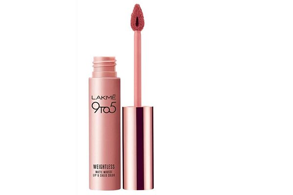Best Lakme Lipstick Shades for Indian Skin Tones | Top 3