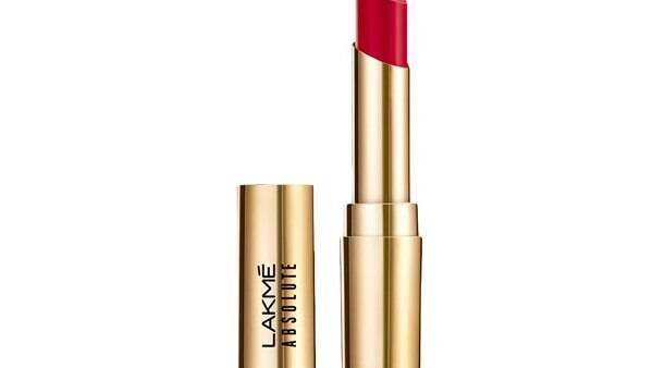 Best Lakme Lipstick Shades for Indian Skin Tones | Top 3