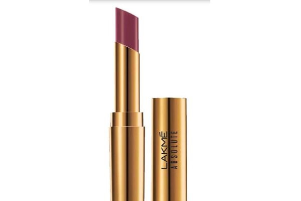 Best Lakme Lipstick Shades for Indian Skin Tones | Top 3