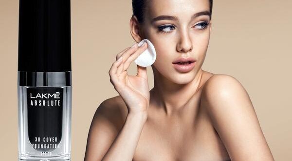 How to Choose the Right Foundation Shade Online
