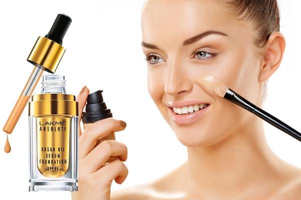 How to Choose the Right Foundation Shade Online