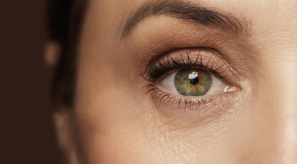 Kiwi Fruit Benefits for Skin, Hair and Health