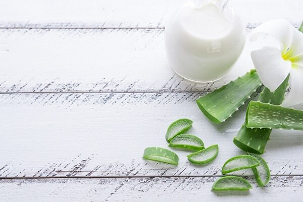 Aloe vera and milk