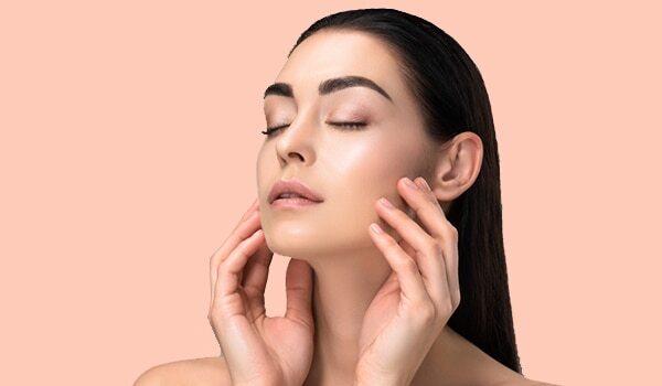 How To Get Fair And Glowing Skin Naturally In a Week